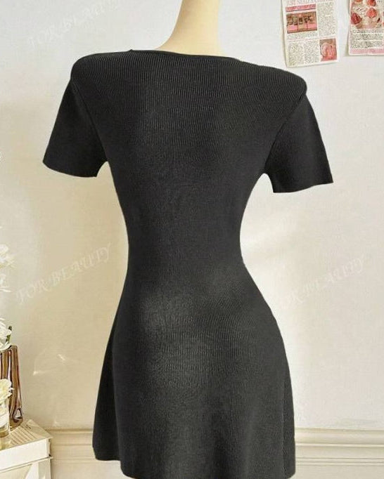 Gaia Dress